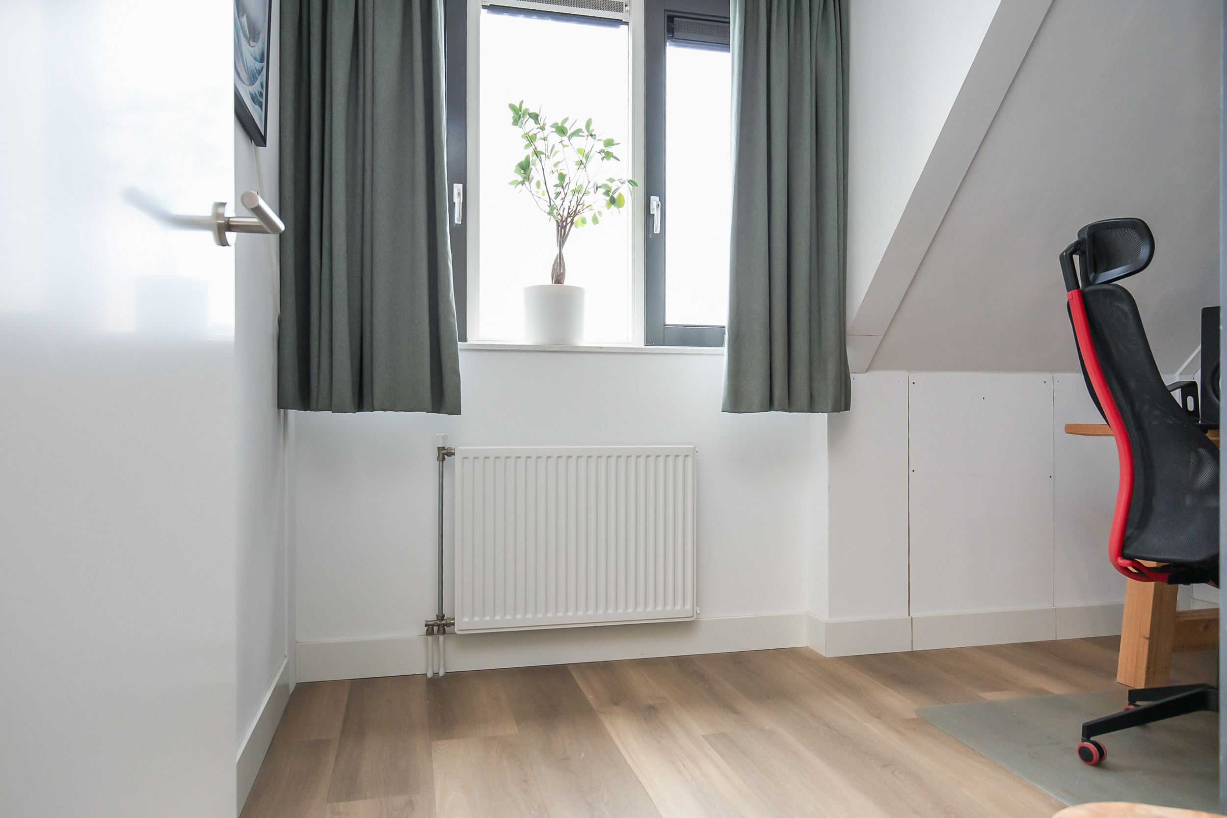 Dijkoever 39 , 2181 NK Hillegom 28